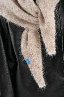 Apaszka Alpaca Latte