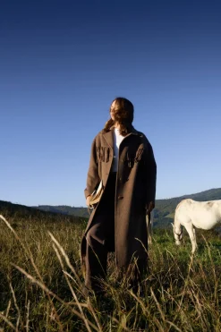 Płaszcz z wełną Wild Frontier