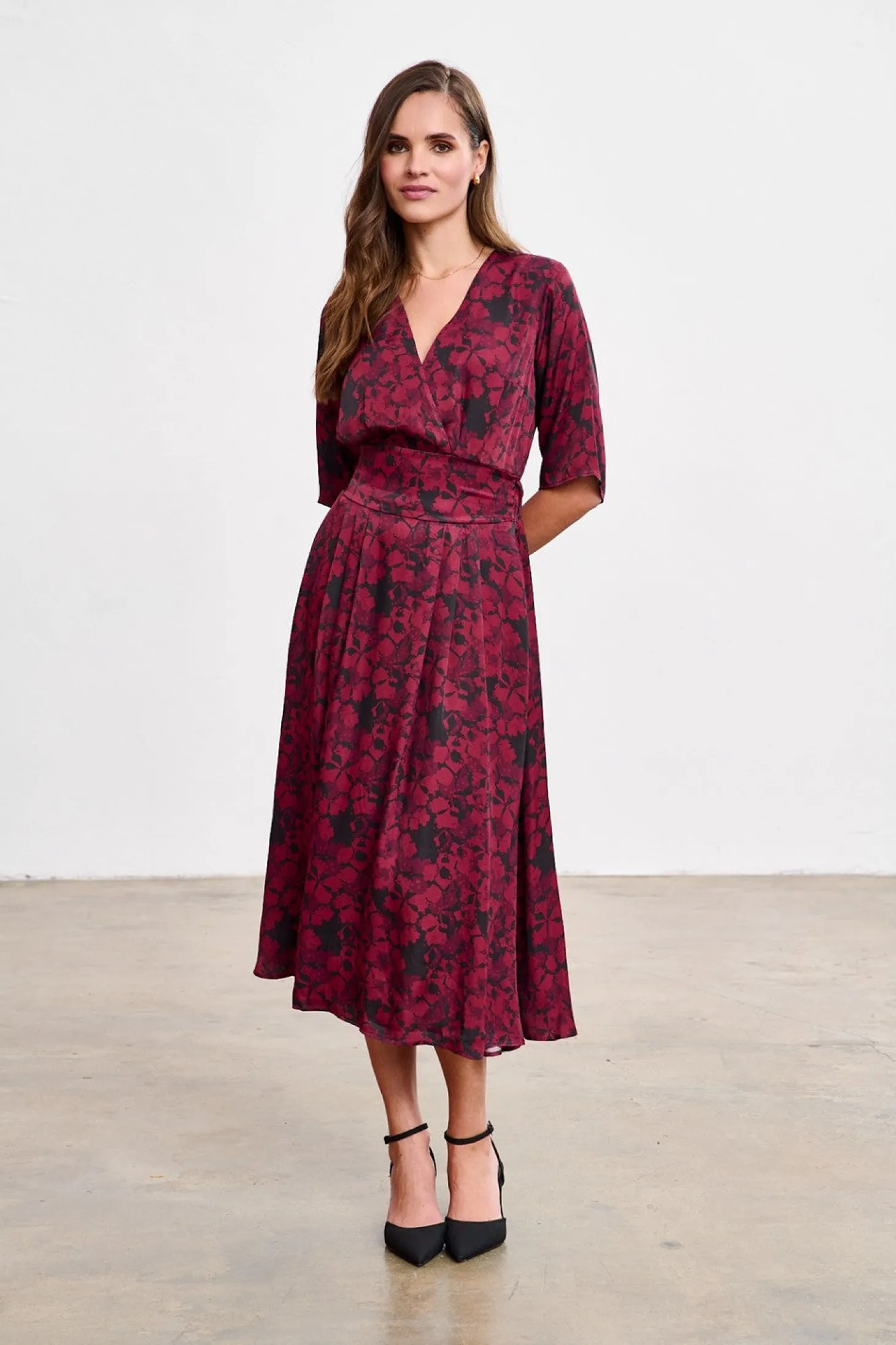 Sukienka midi Cranberry Spark