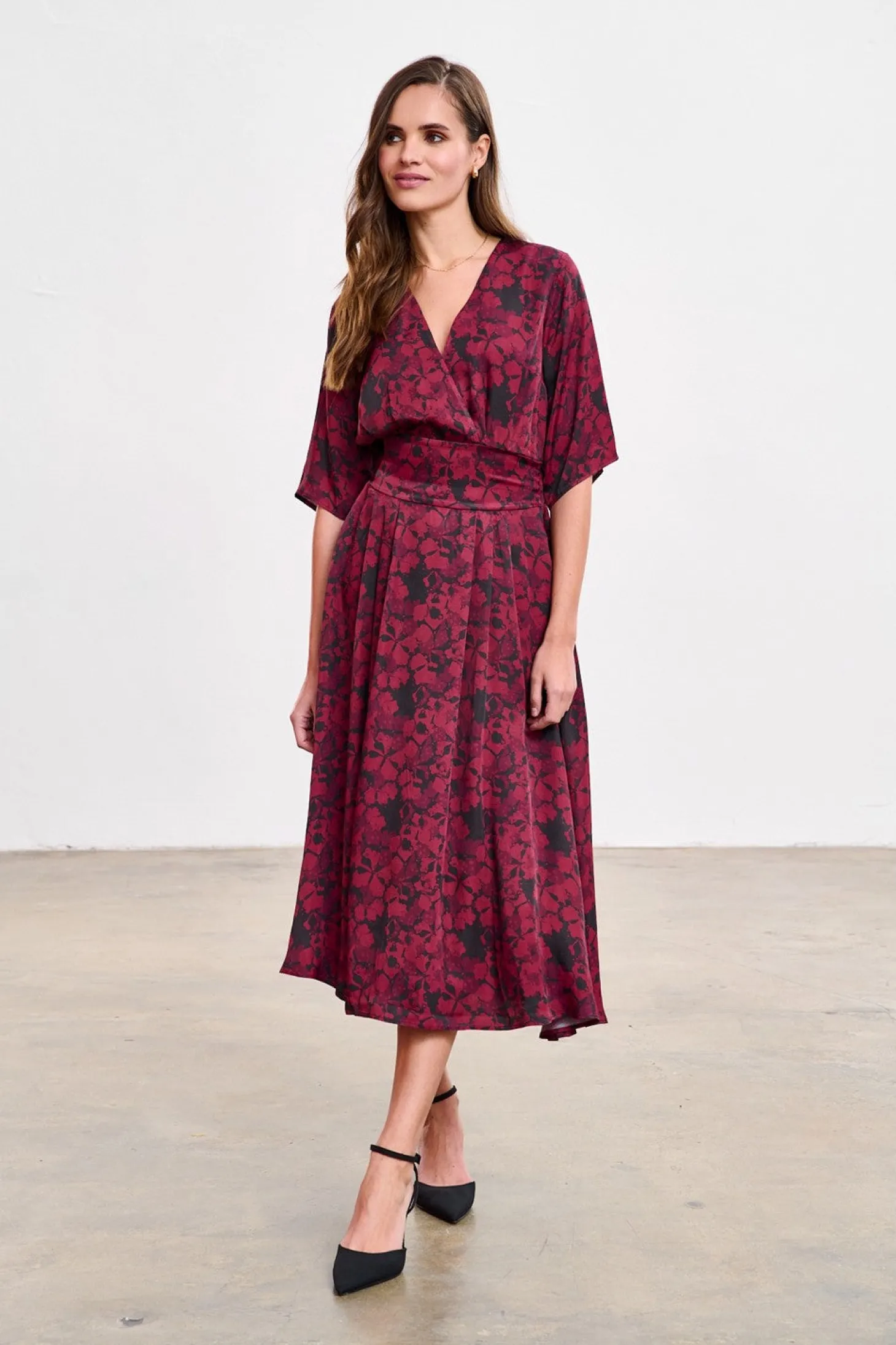 Sukienka midi Cranberry Spark