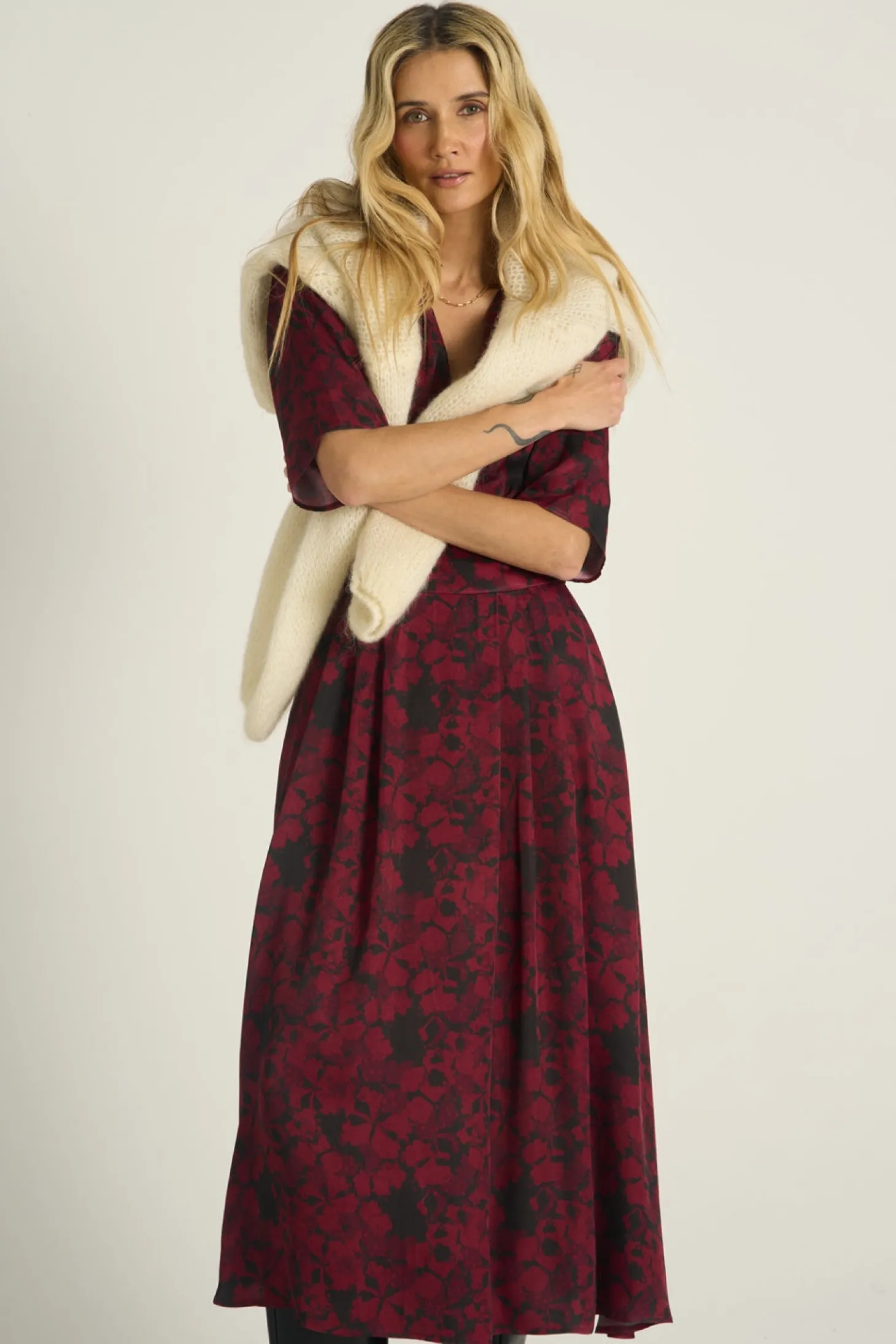 Sukienka midi Cranberry Spark