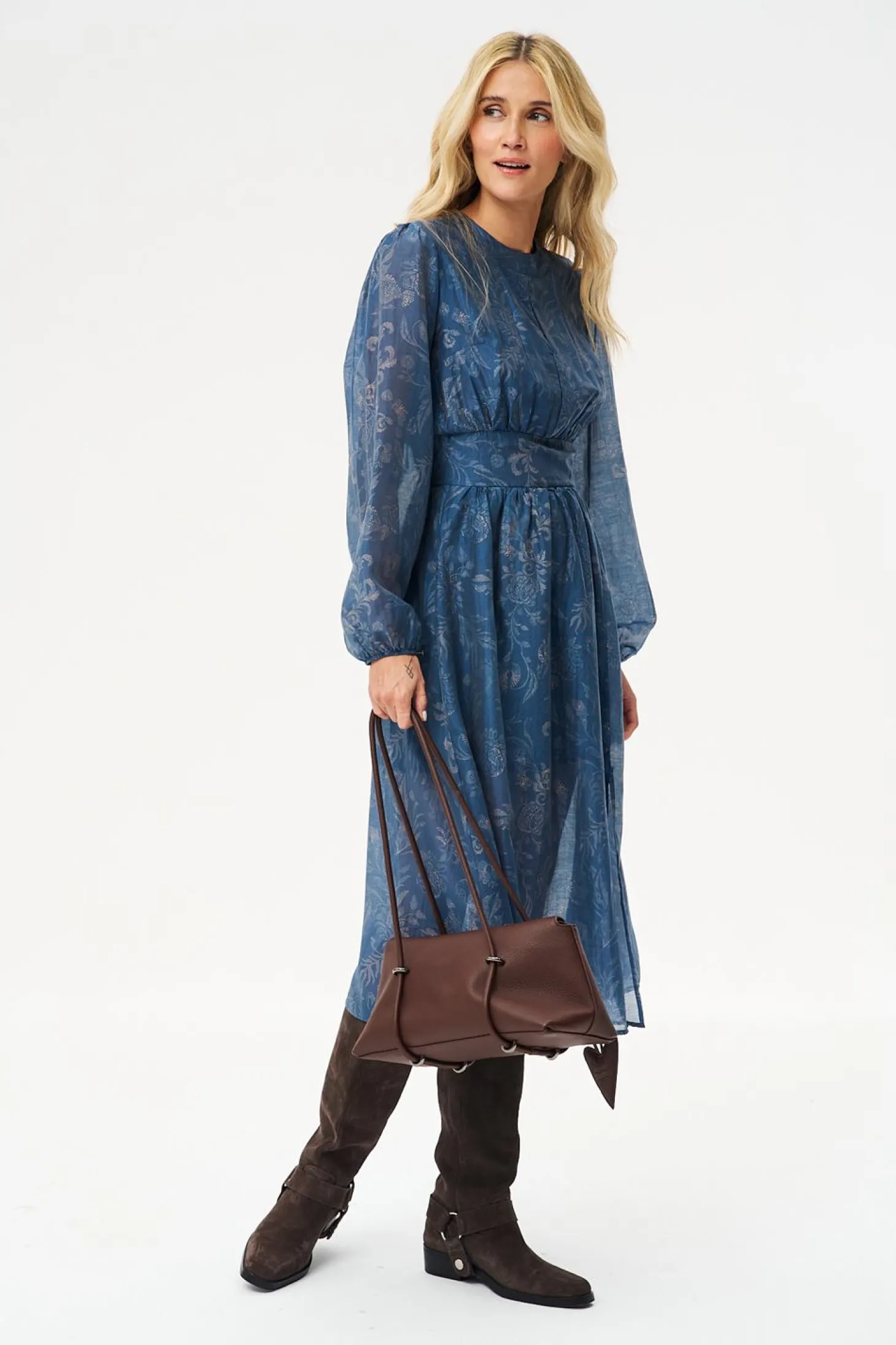 Sukienka midi Falling For Florals