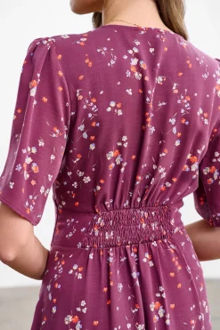 Sukienka midi Touch of Romance