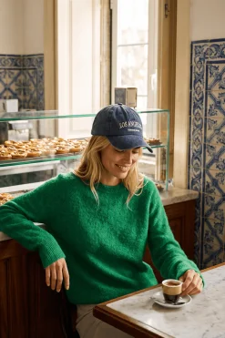 Sweter Eden