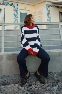 Sweter Fade Into You