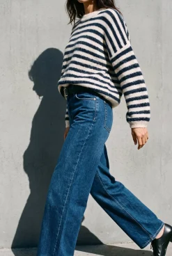 Sweter French Tale