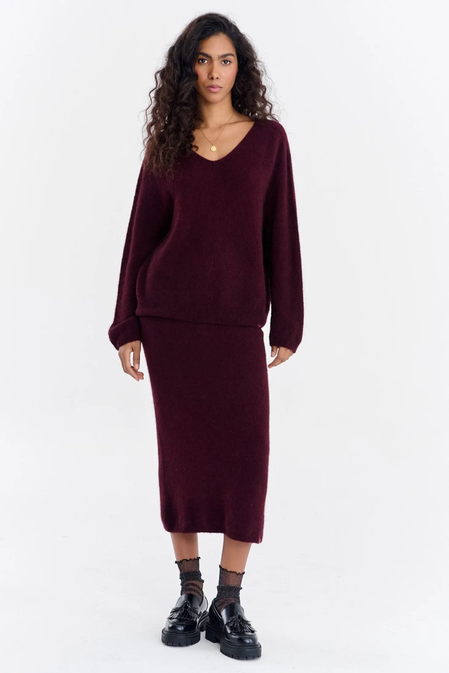 Sweter Magnetic Instinct
