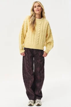 Sweter z wełną Mimosa