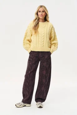 Sweter z wełną Mimosa