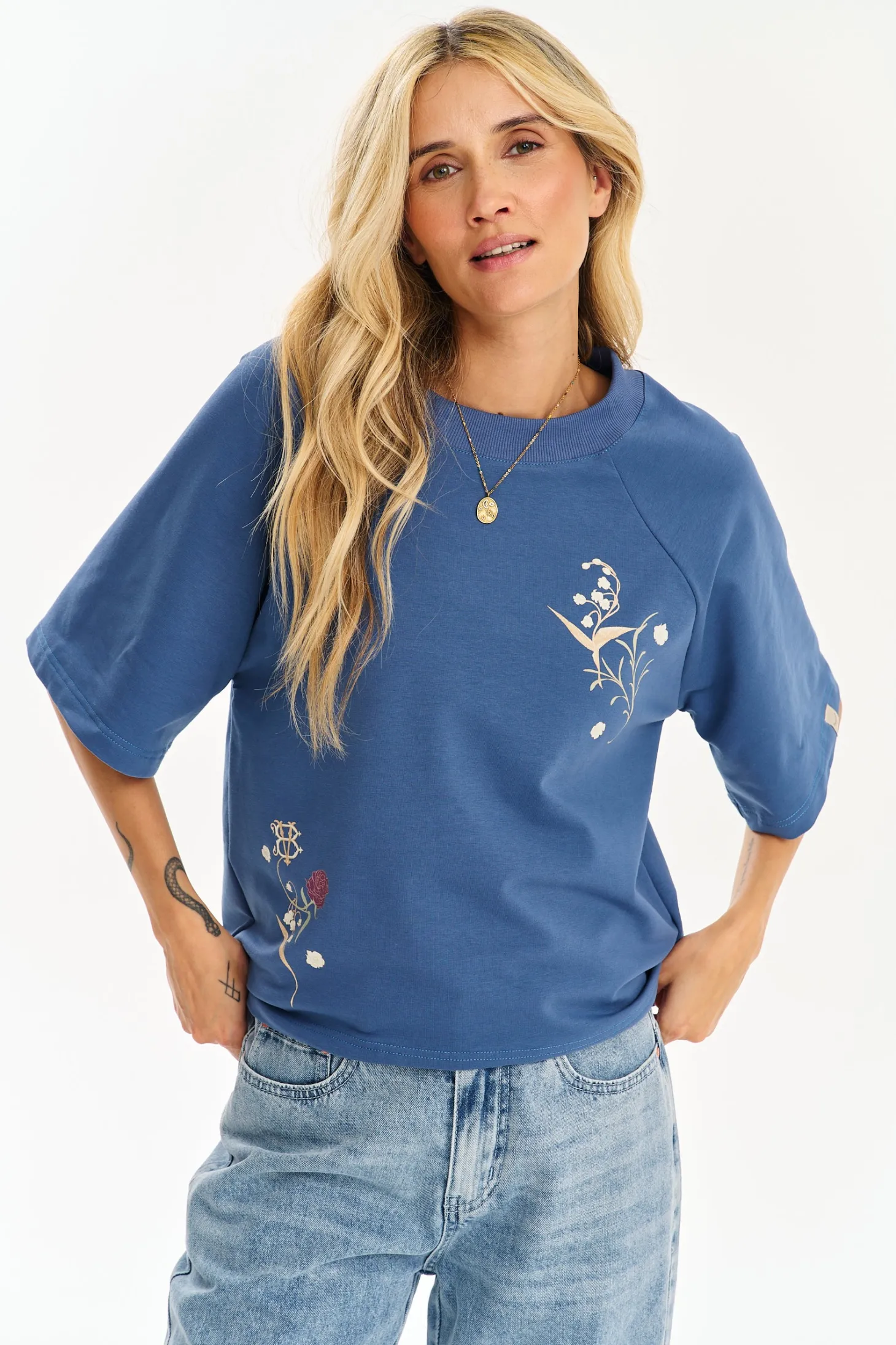 T-shirt Sally A Little Witch