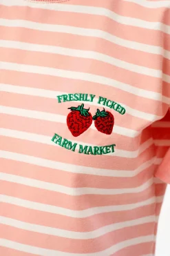 T-shirt Strawberry Fields